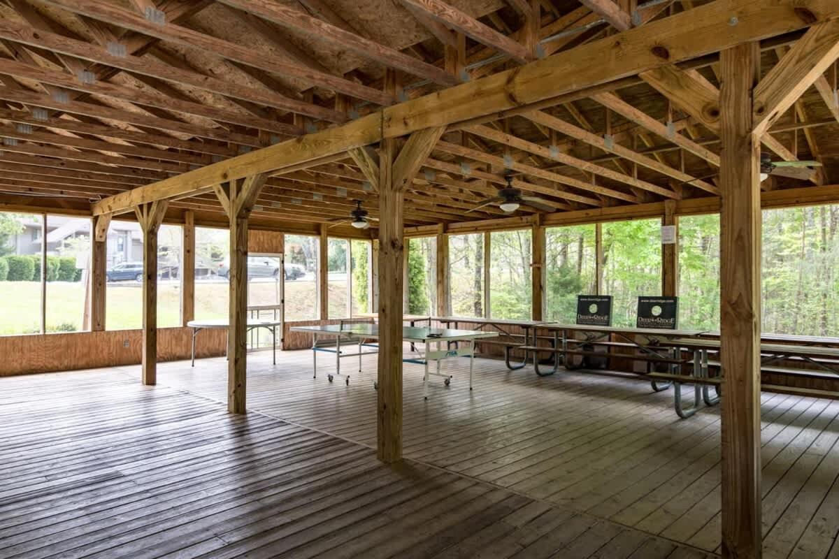 Вилла Hesed Mountain Haven Гатлинбург Экстерьер фото